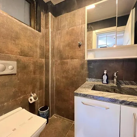 Villa Burla çalış