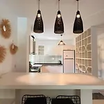 Burla Calis Φετιγιέ