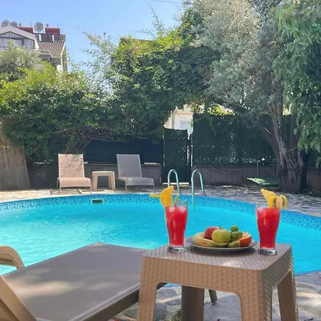 Villa Burla Calis *